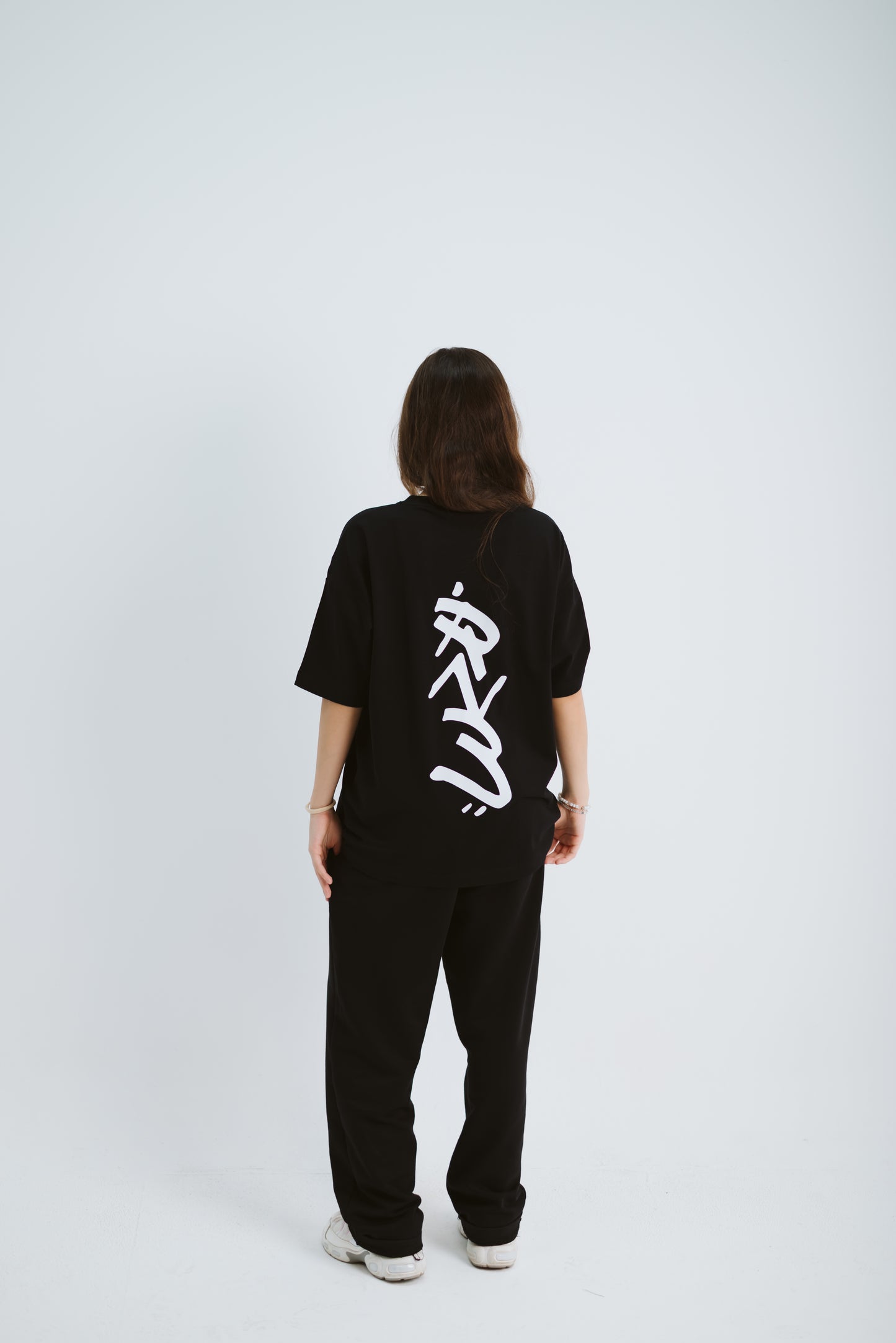Signature T-Shirt