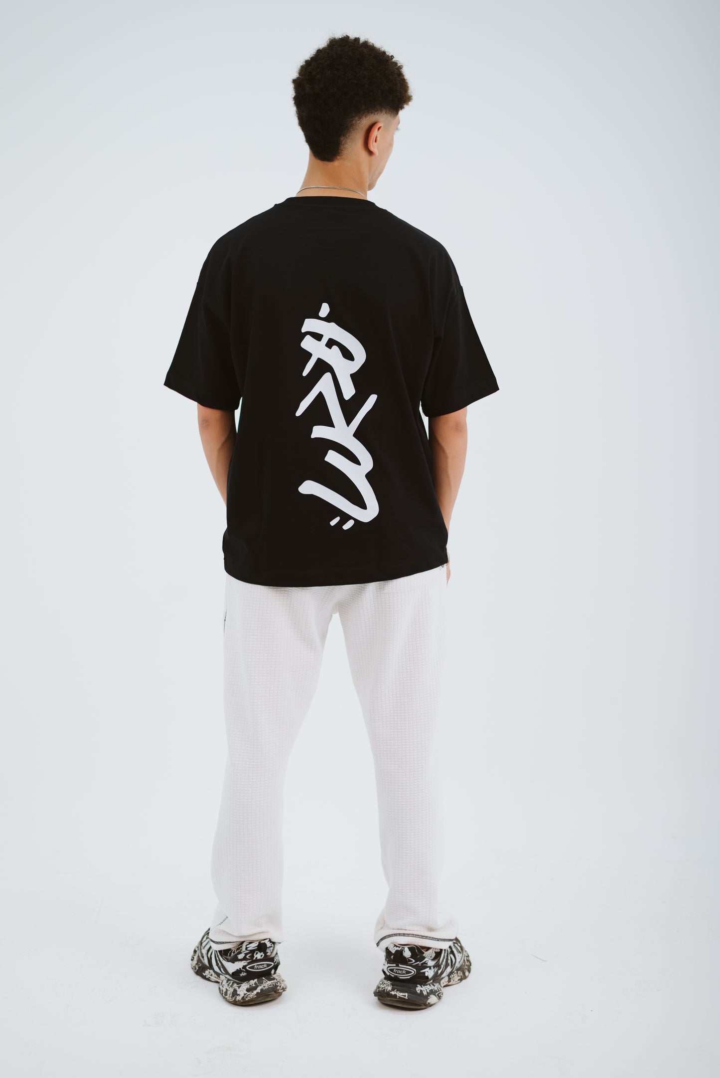 Signature T-Shirt