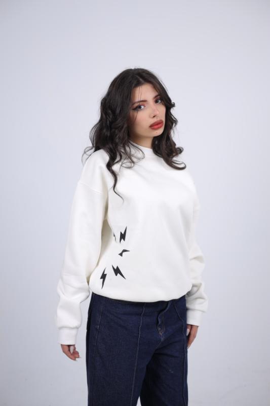 "From Dust, Love Bloom" Graphic Sweatshirt - White