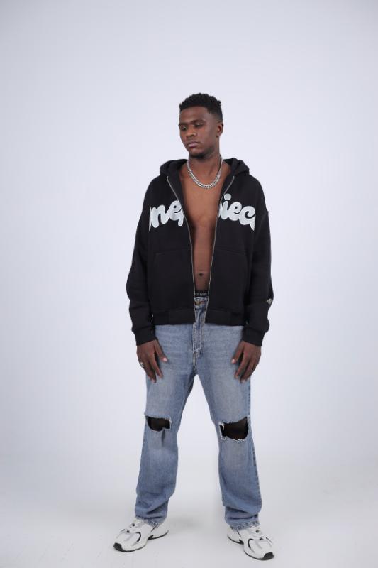 "OnePiece" Split Logo Zip-Up Hoodie - Black