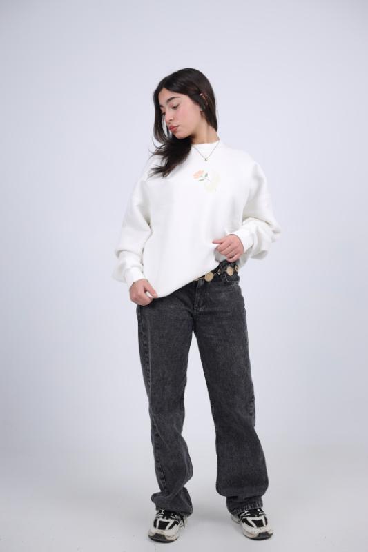 "From Dust, Love Bloom" Graphic Sweatshirt - White
