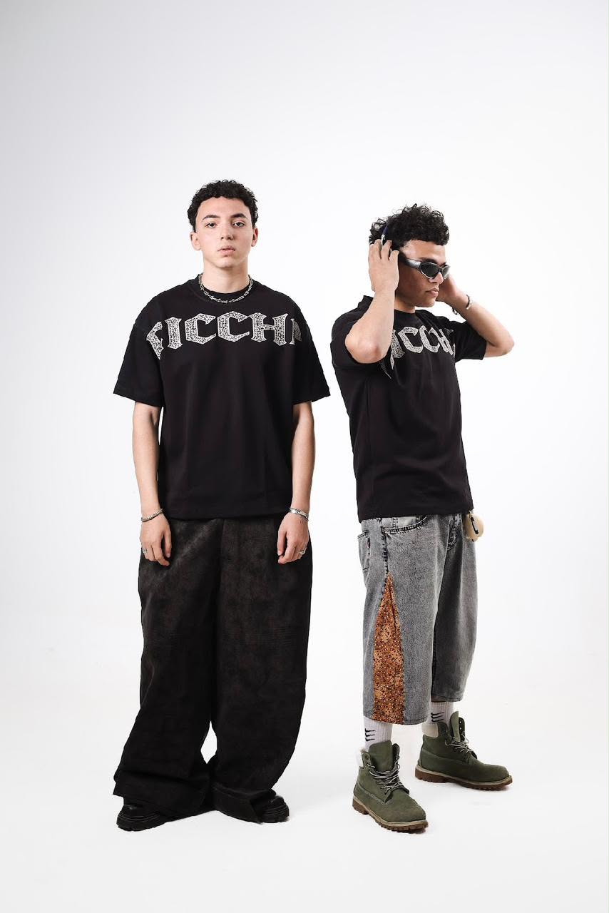 "OnePiece" Riccha Graphic Tee - Black