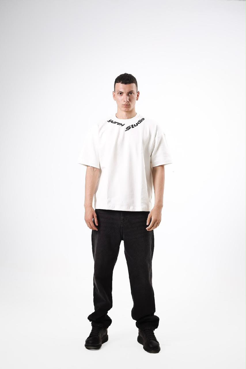 "OnePiece" Yurei Studio Collar Tee - White