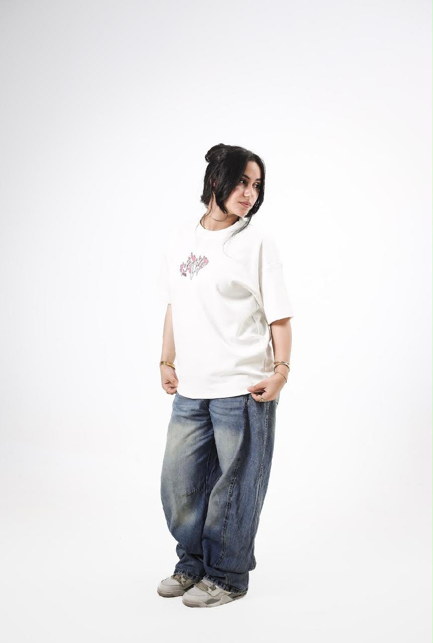 "OnePiece" Flame Graphic Tee - White