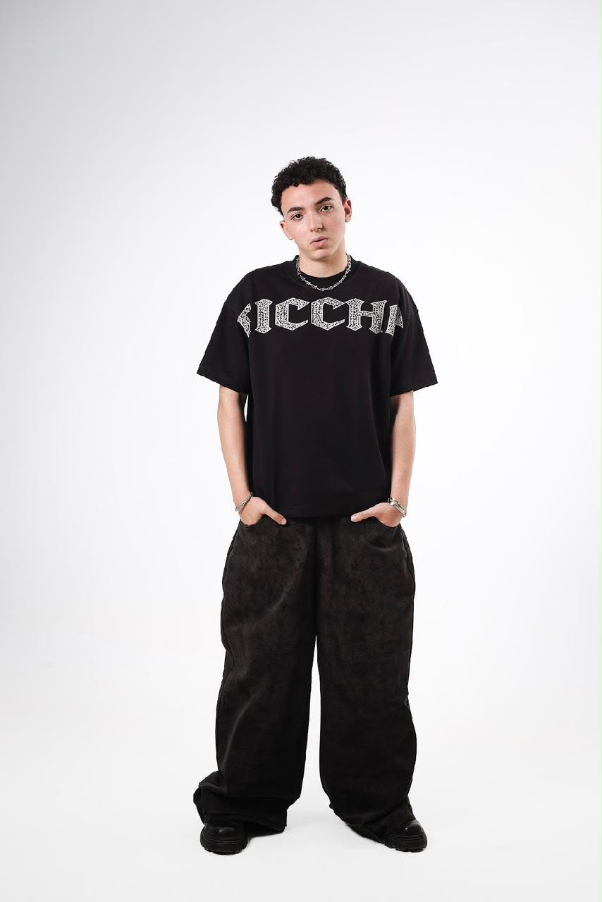 "OnePiece" Riccha Graphic Tee - Black