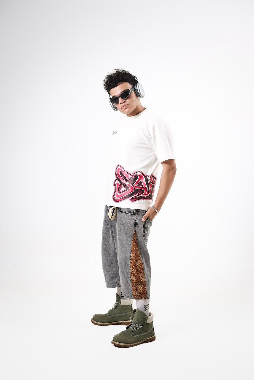 "OnePiece" Graffiti Script Tee - White