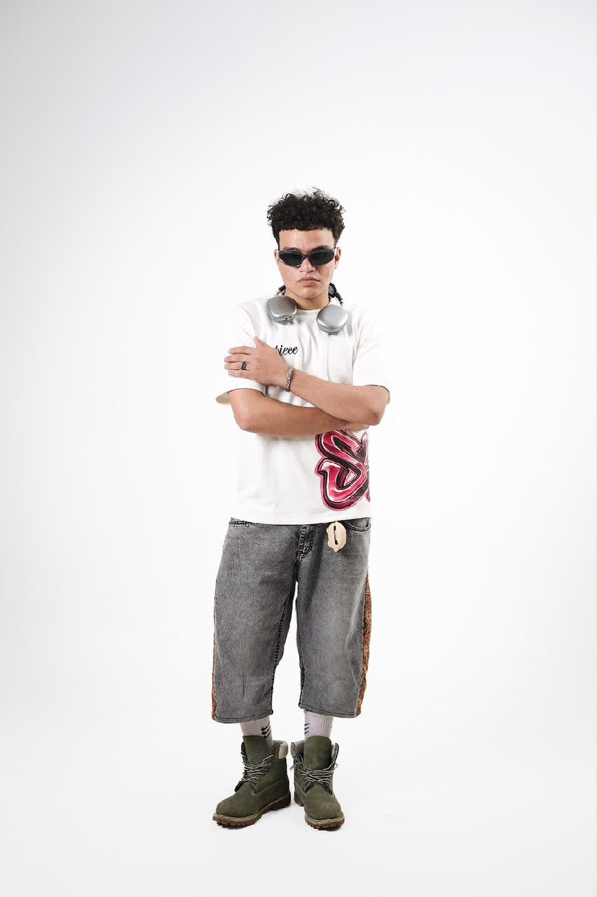 "OnePiece" Graffiti Script Tee - White