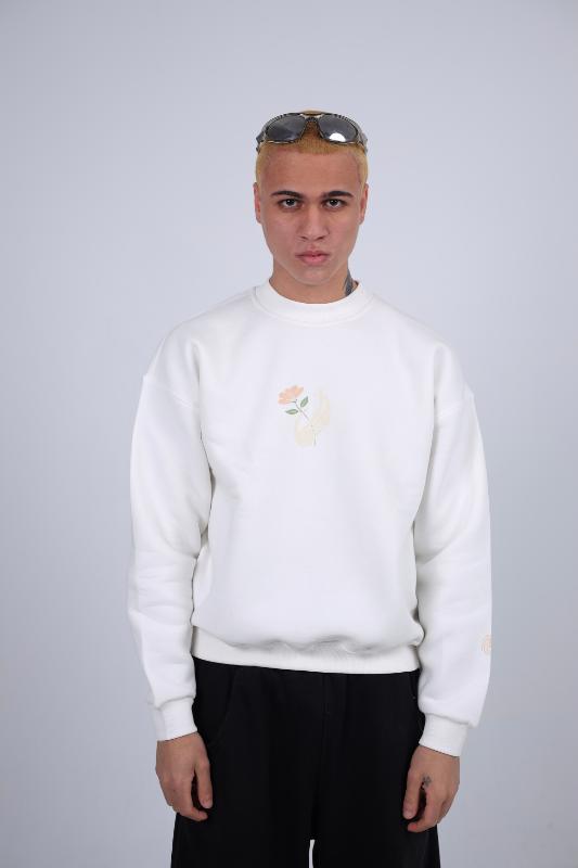 "From Dust, Love Bloom" Graphic Sweatshirt - White
